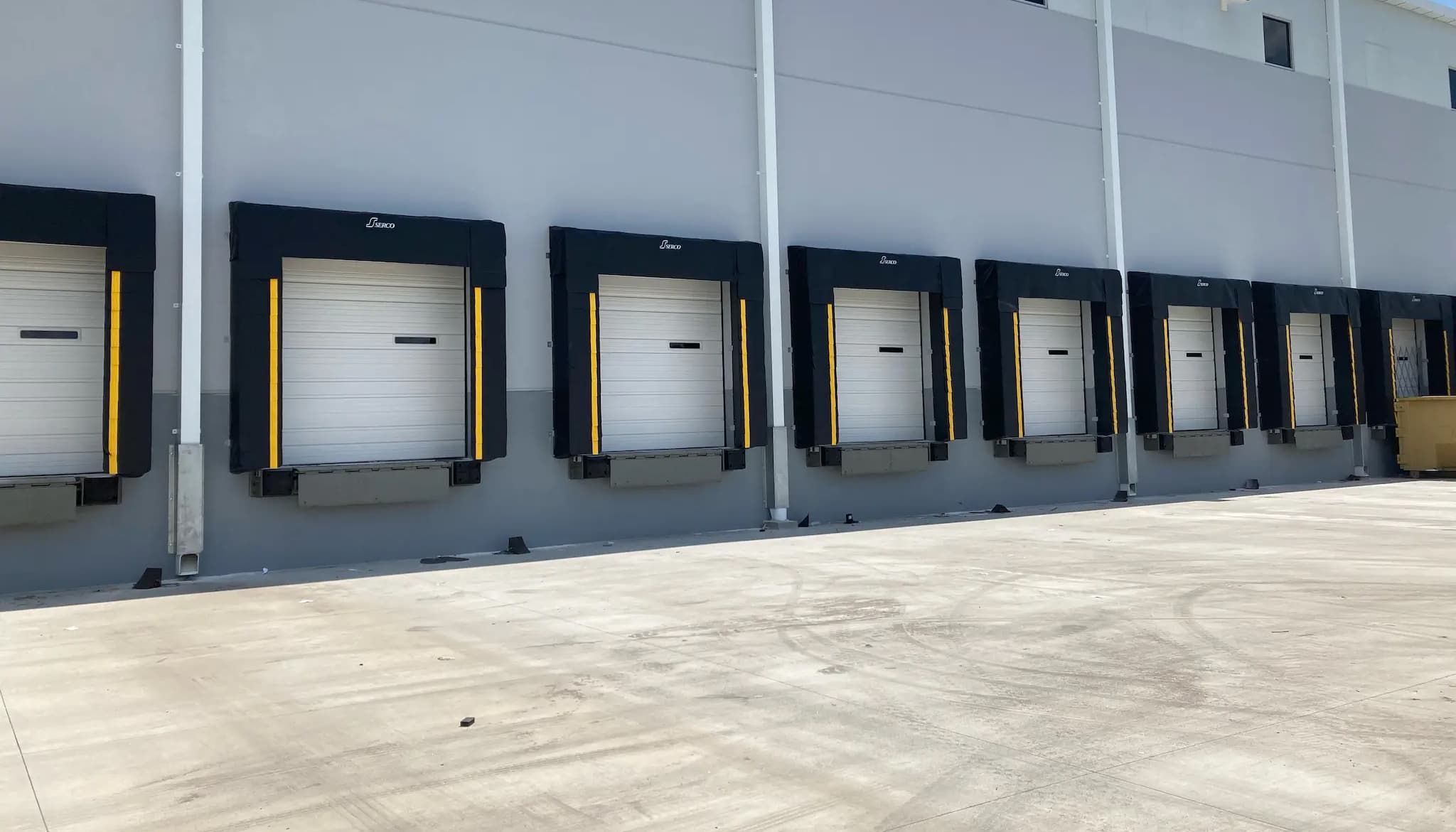 wholesale trade commerical door installation